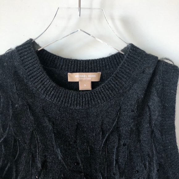 Michael Kors 2pc Feather Embellished Cashmere Set - Picture 4 of 8